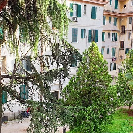 רומא Casa Ferrari Testaccio E Trastevere Wi-Fi Free מראה חיצוני תמונה